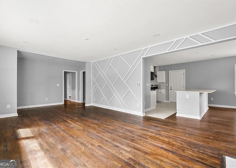 1st image of 2763 Baker Ridge Dr NW