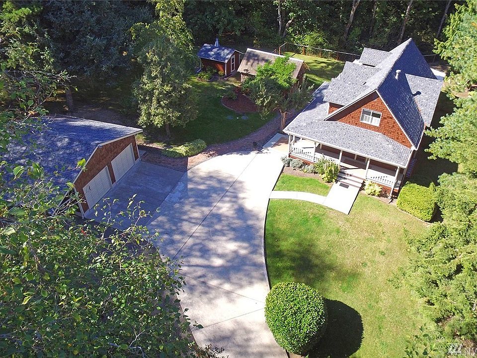 1st image of 7790 Beach Dr E