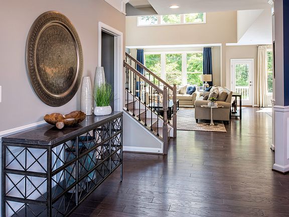 Model Representation - Foyer