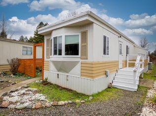 111 Briarwood Way, Grants Pass, OR 97526