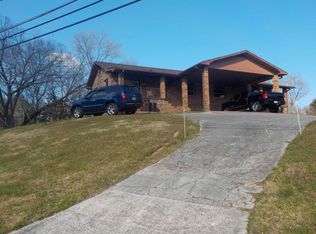 192-194 Louisiana Ave, Oak Ridge, TN 37830