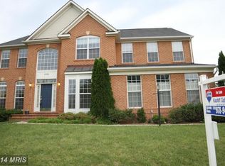 8368 Crackling Cedar Ln, Gainesville, VA 20155