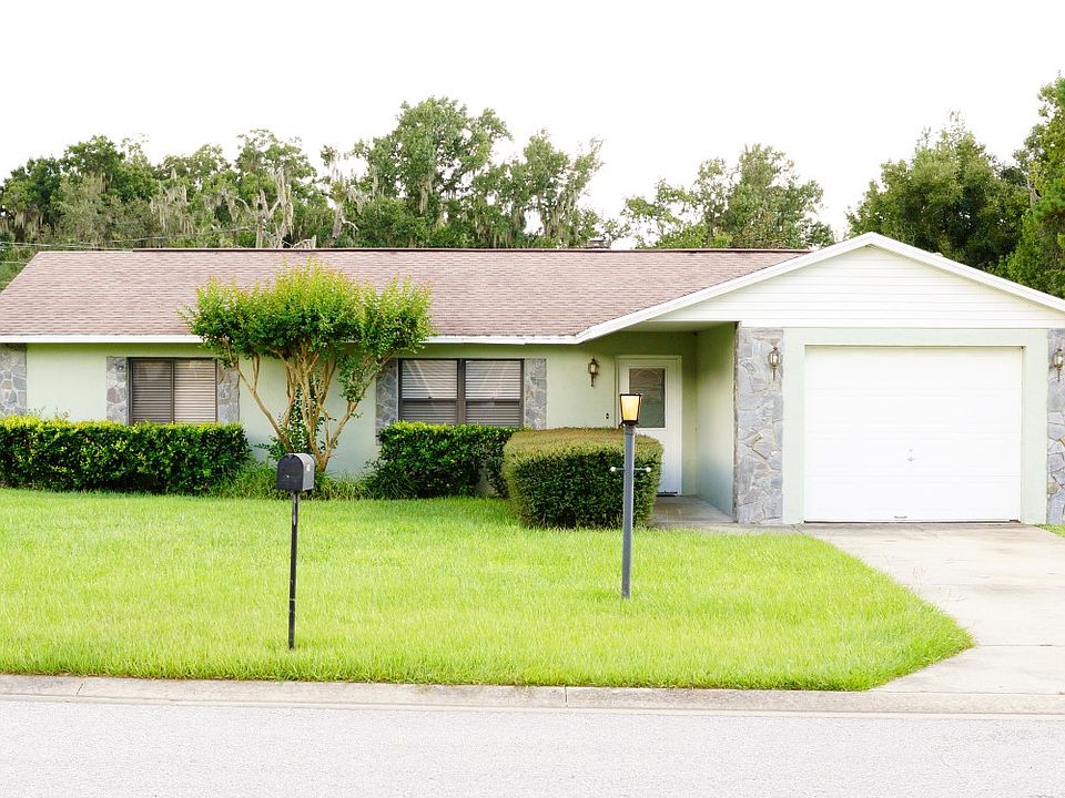 1st image of 4492 SE 109th Pl