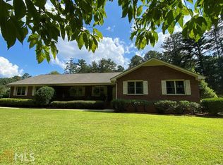 152 Holmes Dr, Carrollton, GA 30117