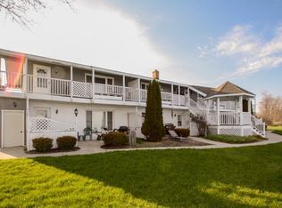 4025 Sheridan Rd APT 3, Racine, WI 53403