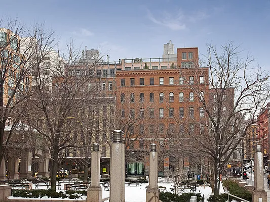 Sold by Sotheby's International Realty | media 13