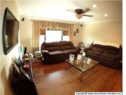 Sold by Home R Us Realty Of NY Inc | media 27