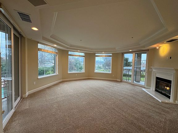4th image of 1800 Alma Ave APT 211