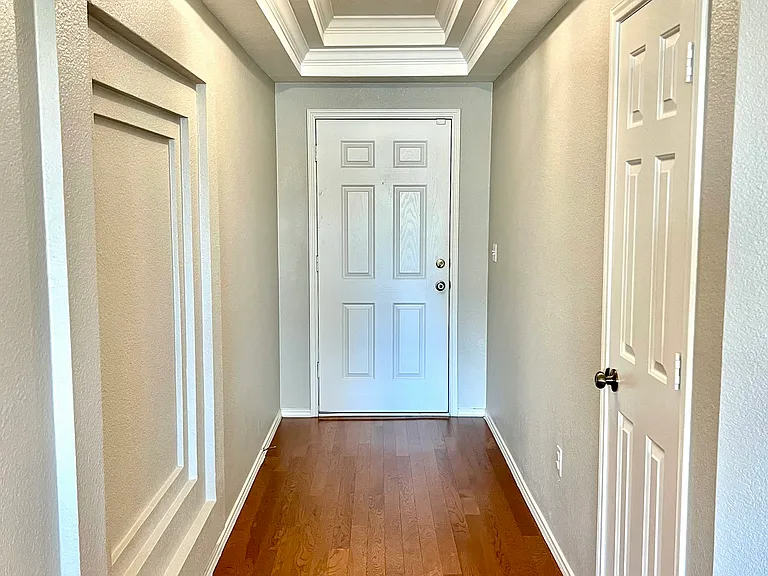 237 Flatwood Dr — Photo 5