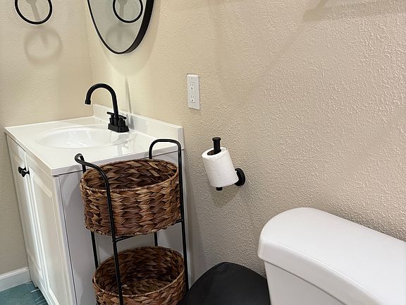 5th image of 1631 Princeton Dr SE #1