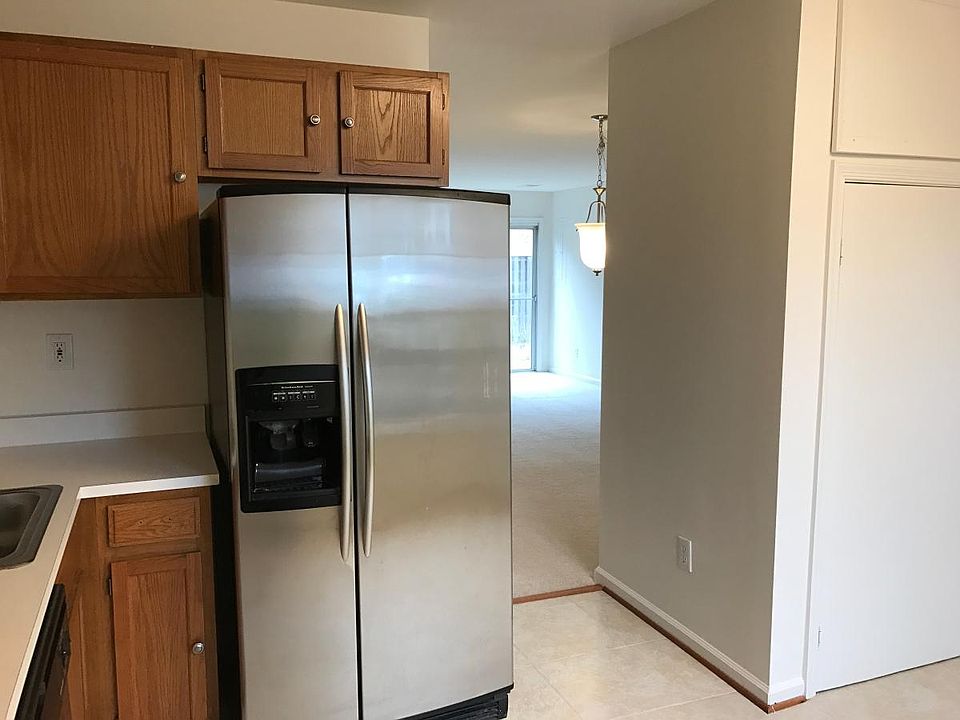1st image of 16264 Taconic Cir #106F