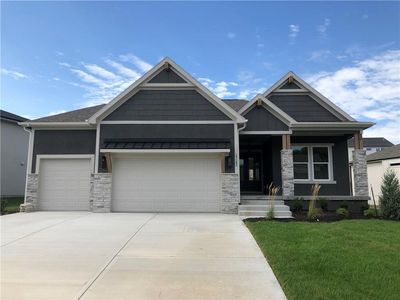 17162 S Heatherwood St, Olathe, KS, 66062