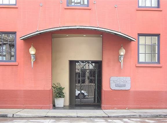 2nd image of 330 Julia St APT 312