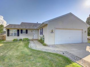 3209 Sharon Dr, Champaign, IL