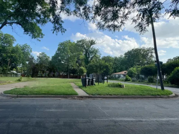 3300 Jerome St, Dallas, TX 75223