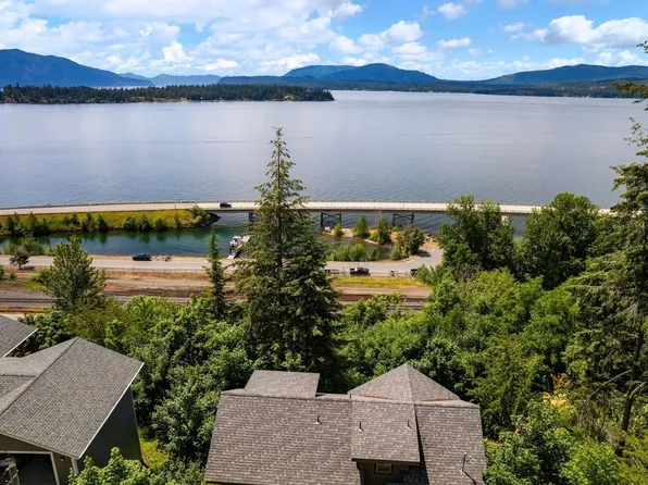 260 Highland Ave, Hope, ID 83836