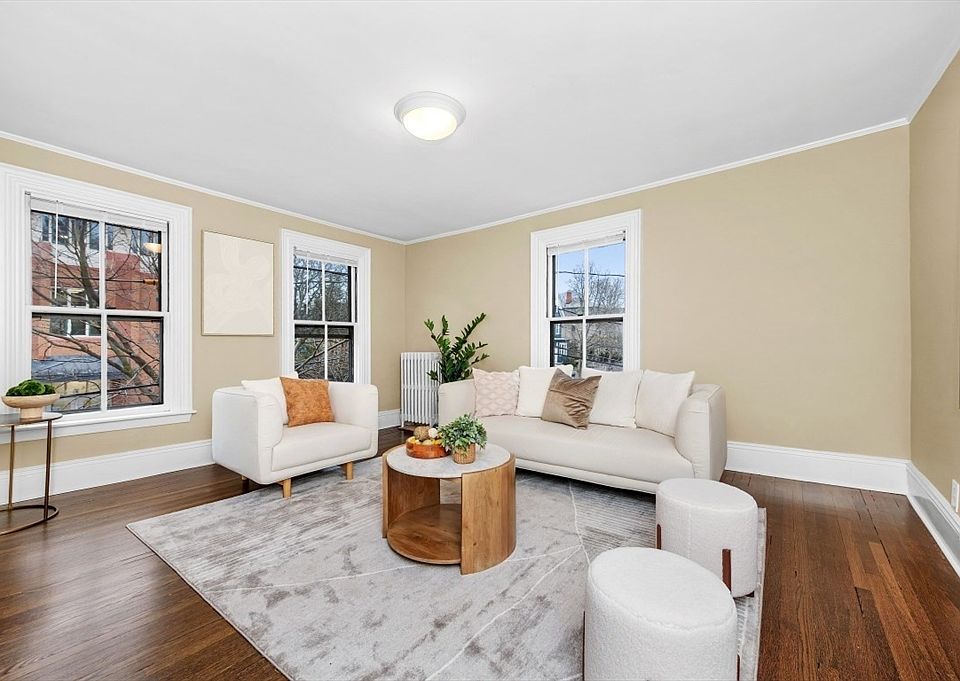 1st image of 29 Sacramento St #2