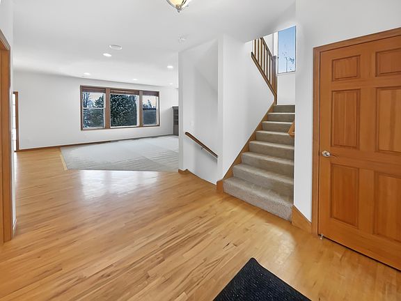 2nd image of 1768 Belmont Ave NW