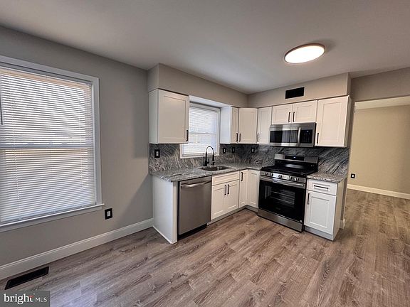 2nd image of 8 Framingham Rd