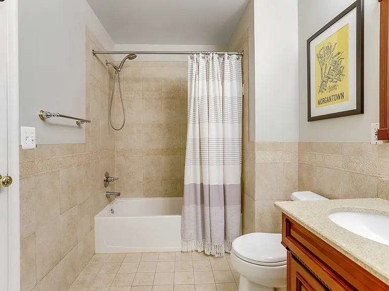 141 Martin Ln — Photo 28