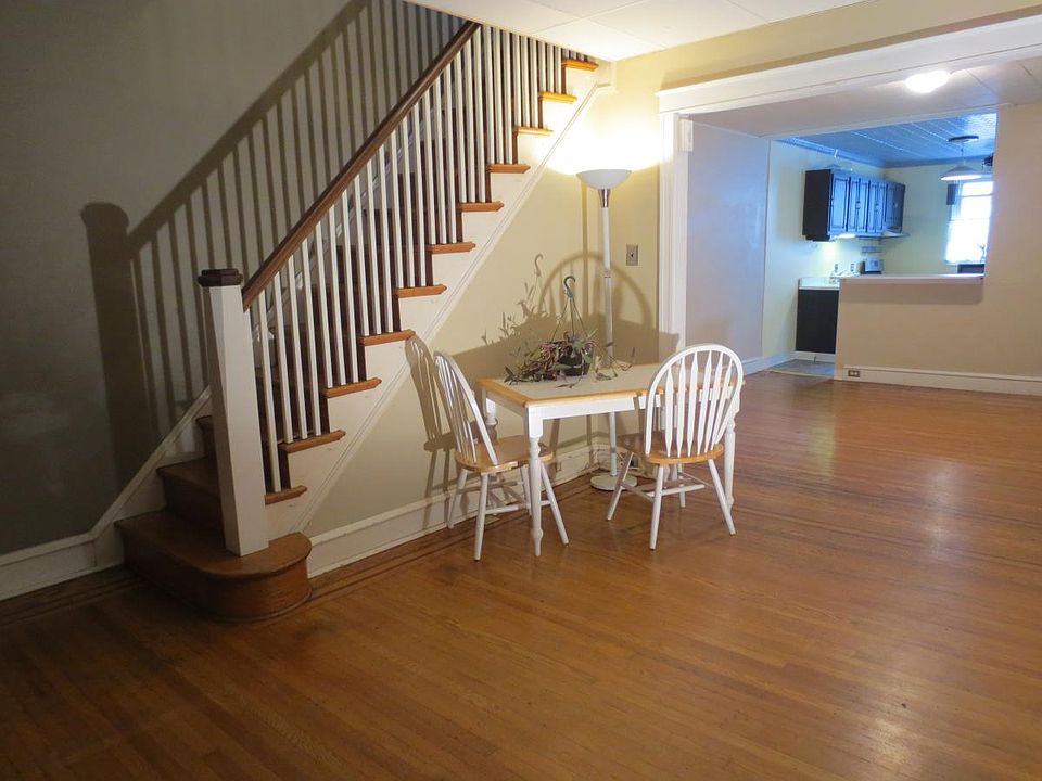 1st image of 857 N Woodstock St