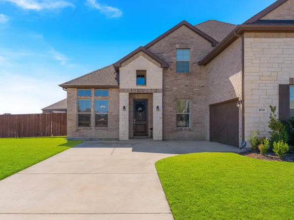 814 Hat Creek Dr, Midlothian, TX 76065