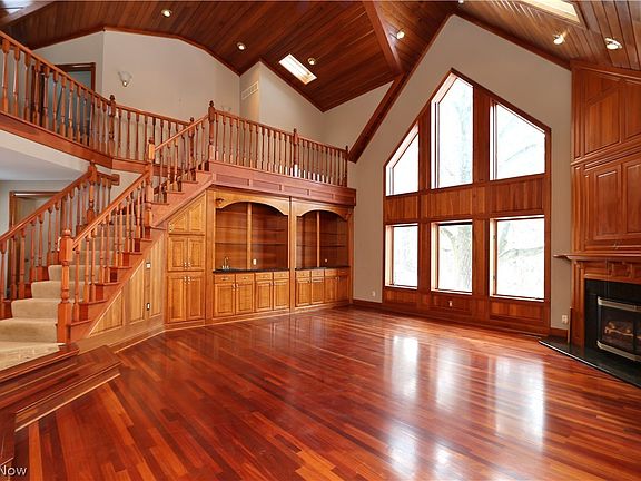 3rd image of 400 Garver Rd