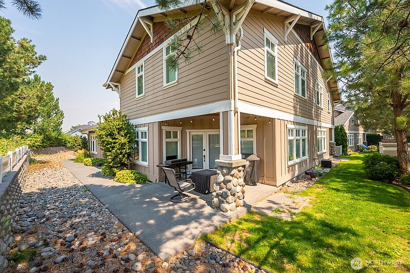 3rd image of 6335 Murray Way NE #B