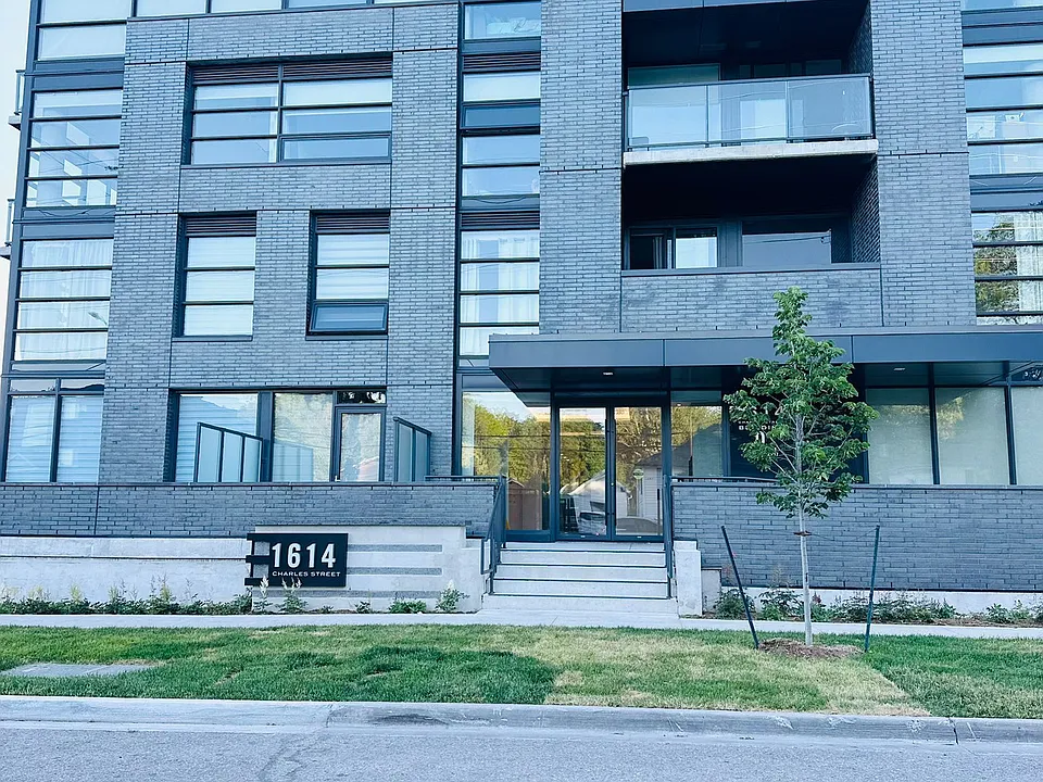 1614 Charles St #153-D