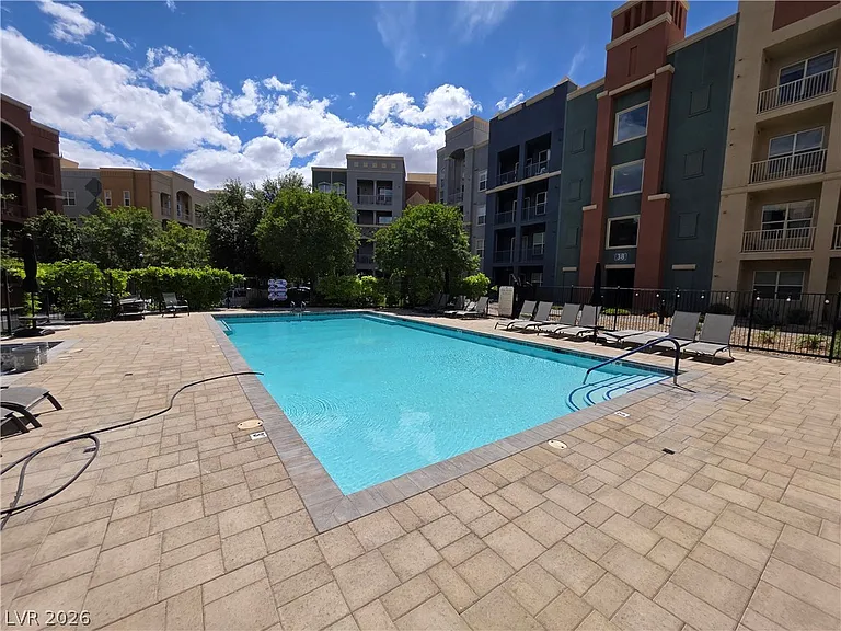 62 E Serene Ave #225 — Photo 15