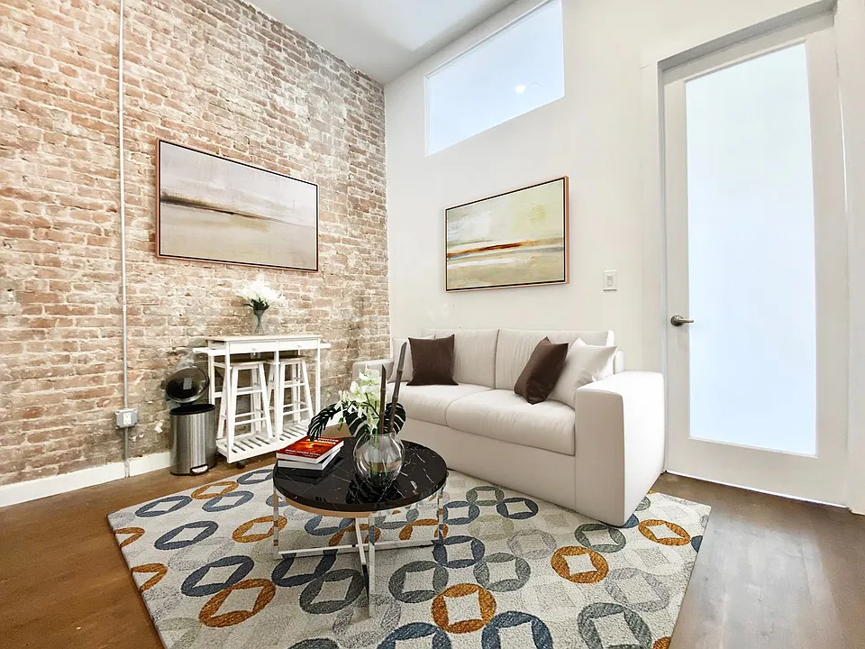 347 Convent Ave #1B