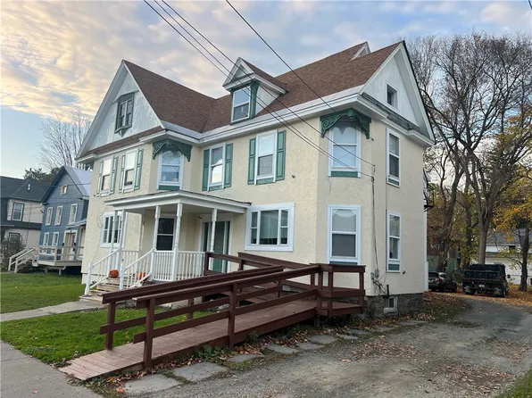 28 Fair St, Norwich, NY 13815