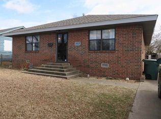 422 Chartrand Ave, Edmond, OK 73034