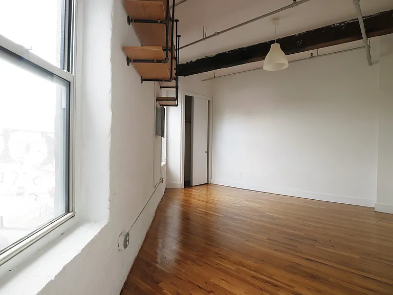 885 Park Ave #5E — Photo 5
