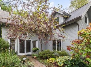 25 Tryon Farm Ln, Michigan City, IN 46360