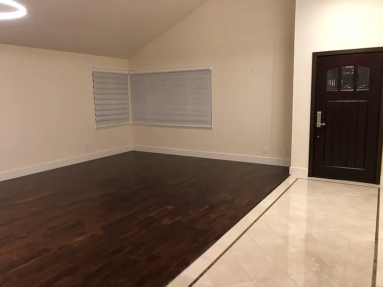 7042 Corte Del Oro — Photo 3
