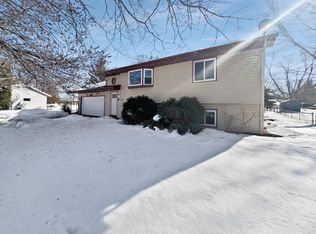 6721-115 1/2 Ave N, Champlin, MN 55316