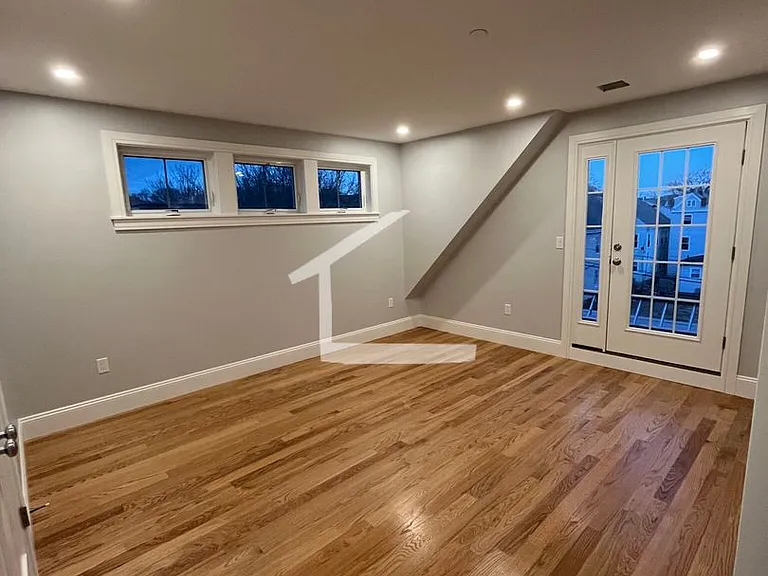 19 Shepard St #3A — Photo 2