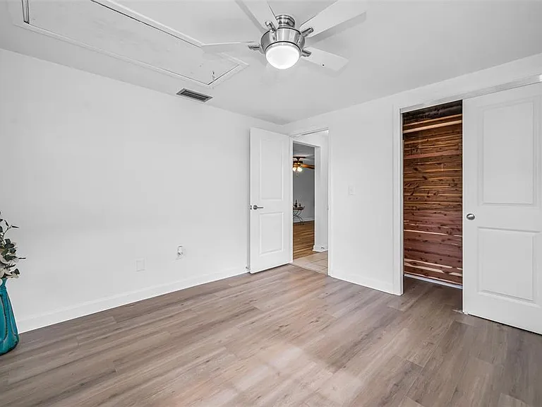 4200 Hampton Dr — Photo 29