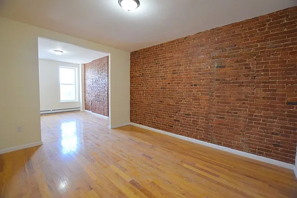 Rented by Compass | media 9
