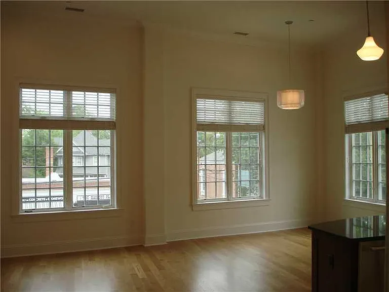 264 Sound Beach Ave — Photo 7