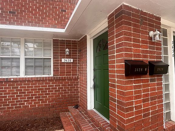 2nd image of 3628 Oak St