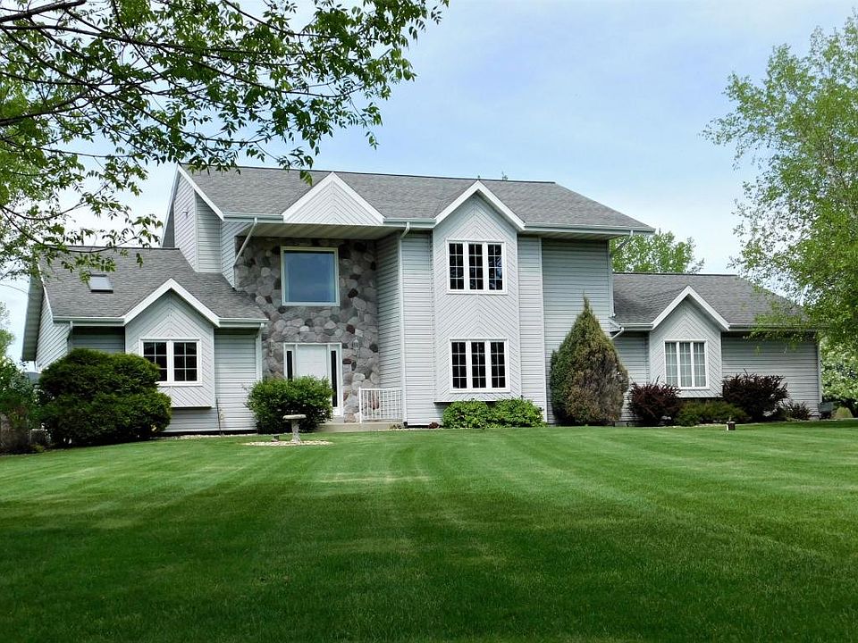 1st image of 7444 Ireland Dr