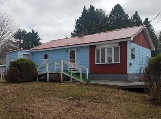 127 Cram St, Bradley, ME 04411