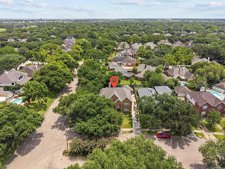 2210 Bay Haven Way — Photo 3