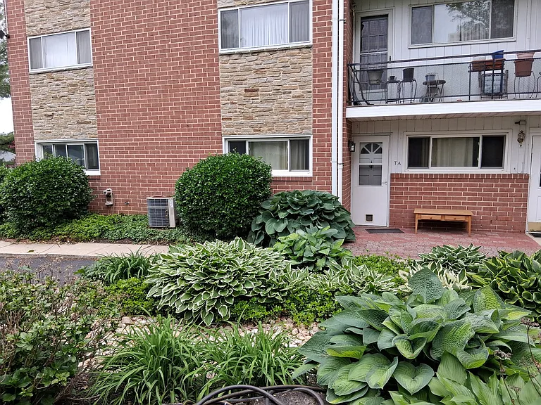505 Epsom Rd #TA — Photo 11
