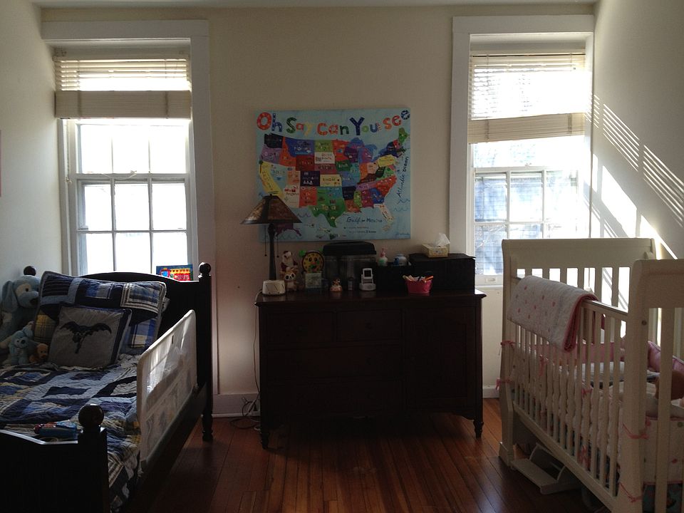 2nd image of 15 Purchase St APT B4