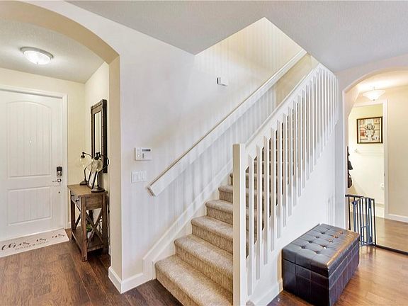 5th image of 8421 Lakeview Trail #8421