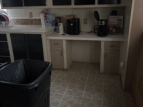 2nd image of 1125 Avenue J