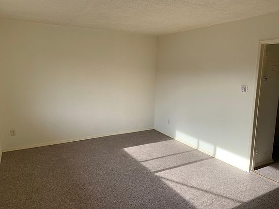 3rd image of 6042 Fayette St APT 10